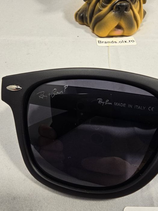Ochelari de soare polarizati Ray-Ban Wayfarer 2140, rama mata, lentila neagra