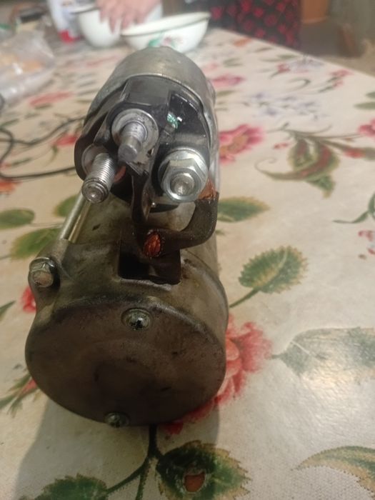 Продам стартер на мерседес спринтер