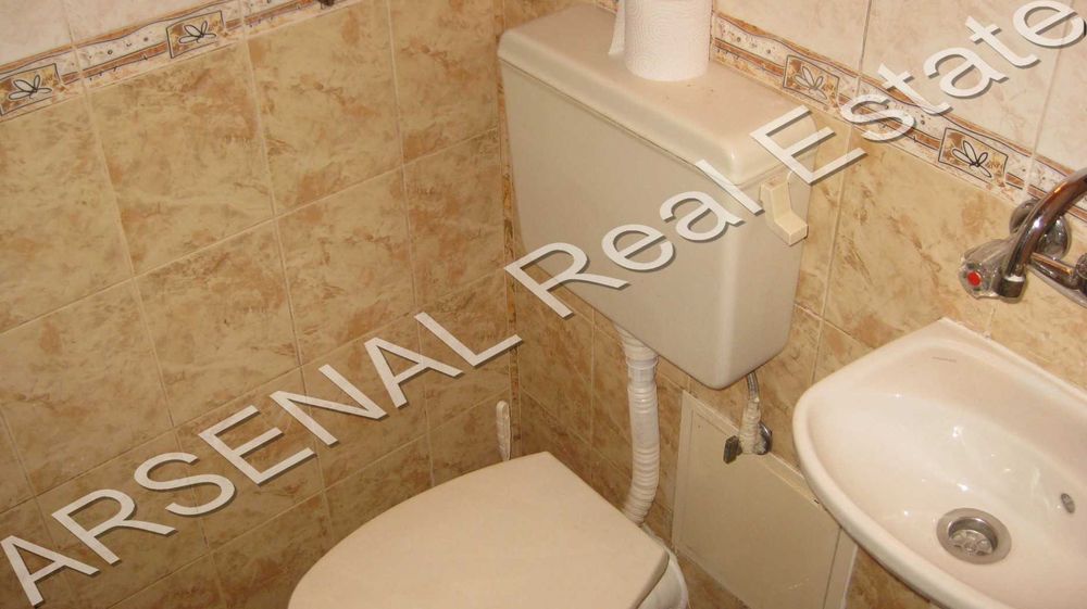 Дава се под наем Двустаен апартамент в София, Център - 50 кв.м за 450 € - Снимка #3