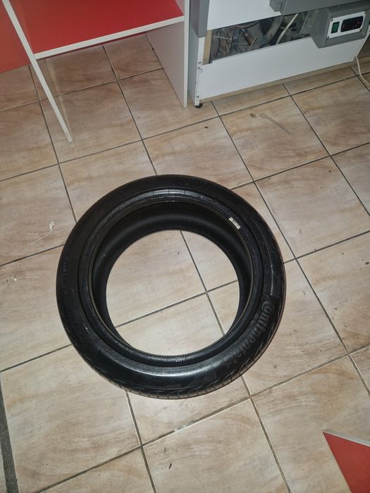 Автошины CONTINENTAL  245/40R17