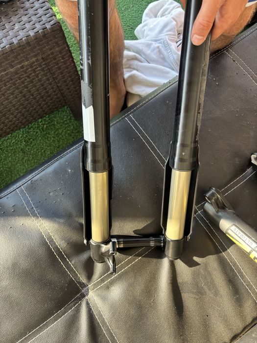 Furca 150mm inversa