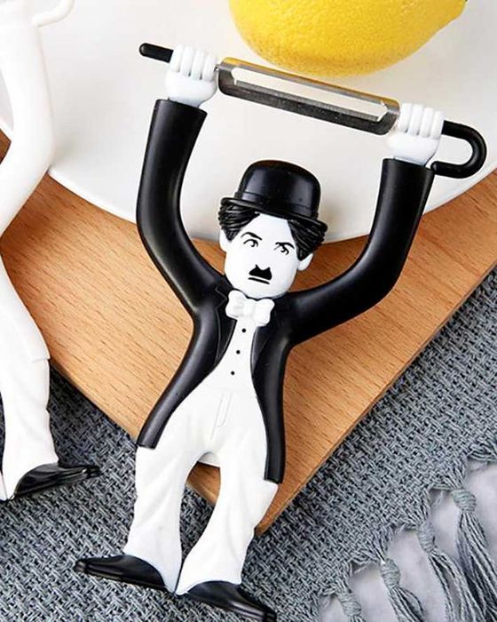 Сувенир - овощечистка. Чарли