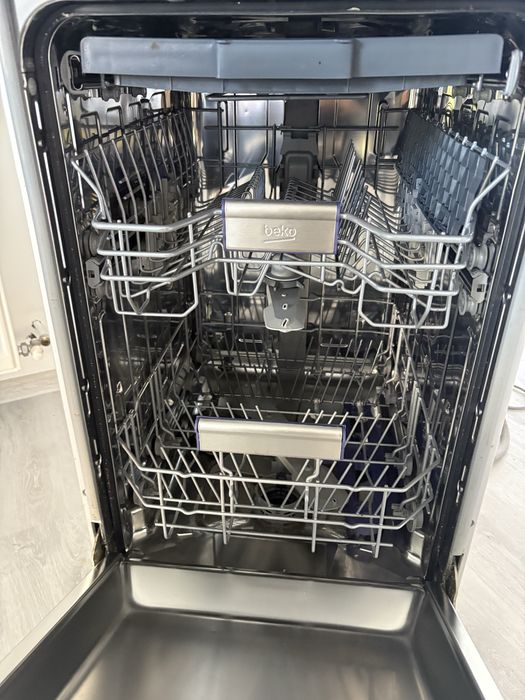 Съдомиялна Машина Beko DFS28123X (45 см, инокс)