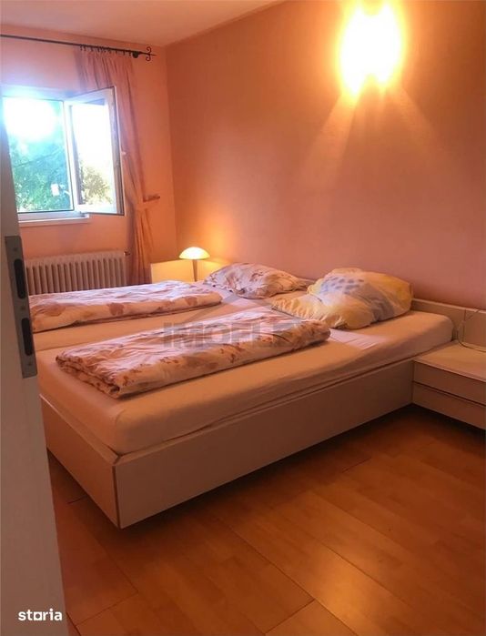 EXCLUSIVITATE ! Casa pe 3 etaje de vanzare in Cenad la pret de apartam