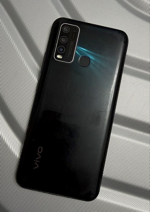 Продам VIVO Y30