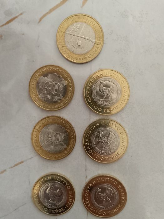 Продам монеты юбилейные