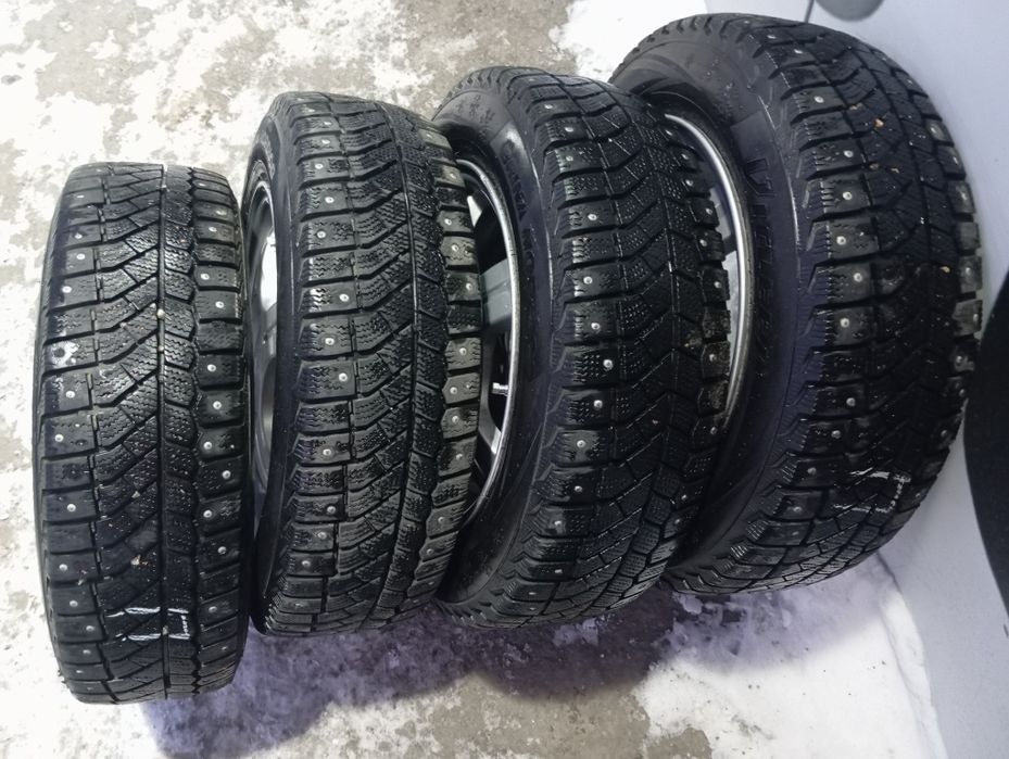 Диски с резиной на ВАЗ