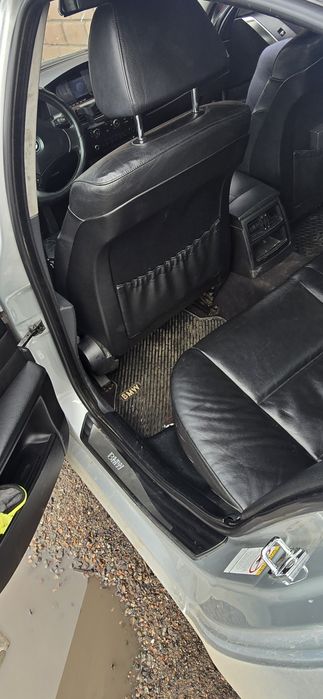 Салон е60 в среднем состоянии