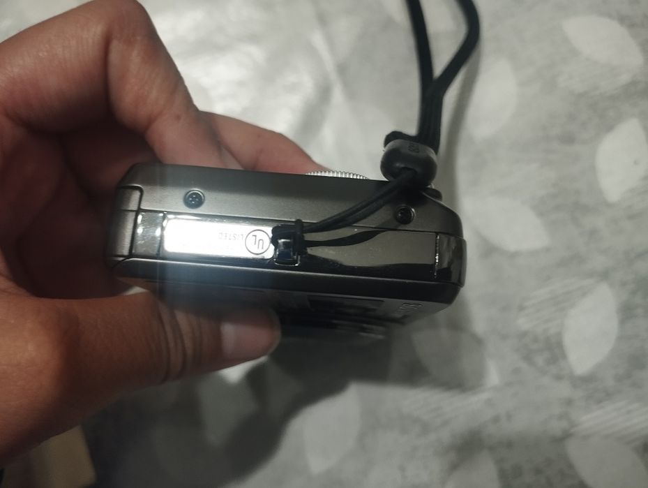 Sony cyber shot w300