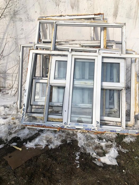 Продам Пластиковые окна б/у