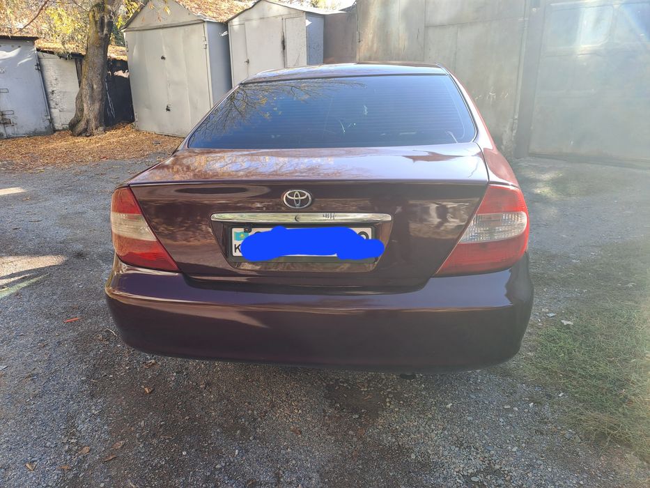 Продам тойота камри  30