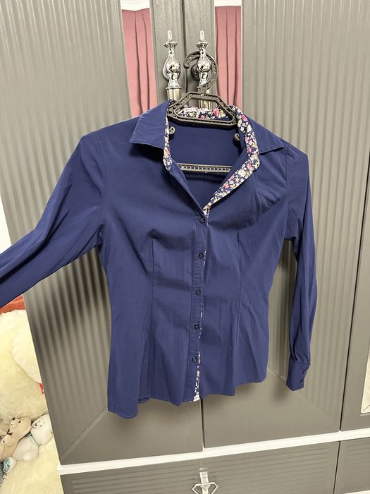 Дамска официална риза