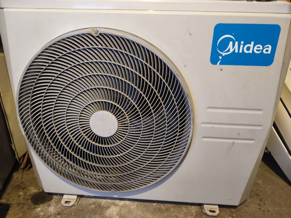Aparat aer condiționat Midea 24000 btu