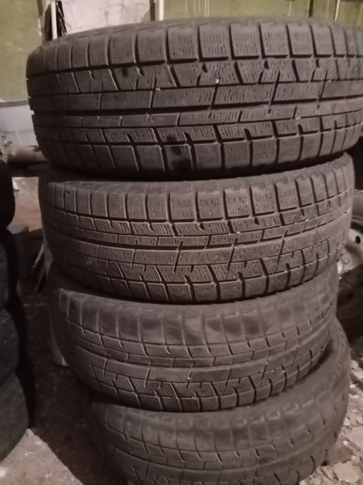 Продается шины 215/60 R16
