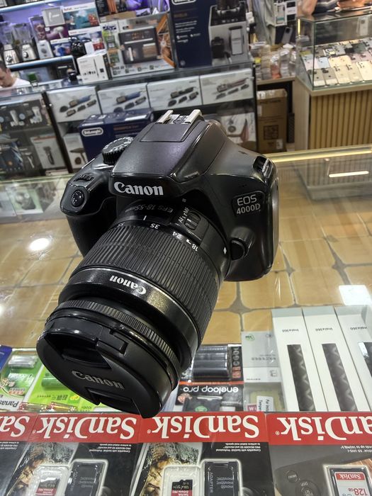 Продается фотоаппарат 4000 Д