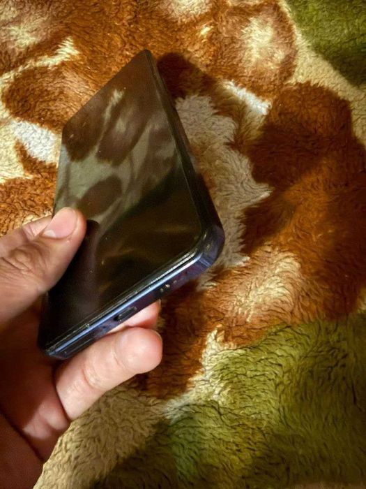 Vivo y100 сломанный дисплей