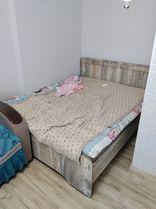Екі адамдық төсек