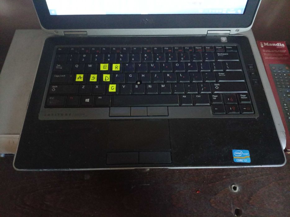 Laptop Dell Latitude E6330 i7-3520M,  13,3" HD.