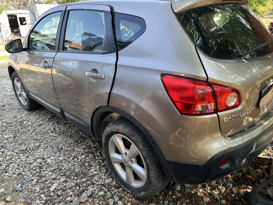 Dezmembrari Piese Nissan Qashqai 2.0 dci