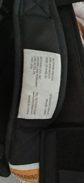 Marsupiu pentru bebeluși Chicco UltraSoft Magic Negru / Gri 
 Model 10