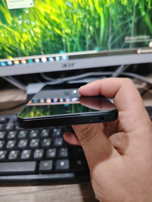 Xiomi Redmi 12  telfon qilsela buladi