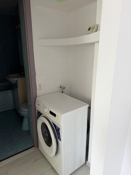 Închiriez Apartament renovat