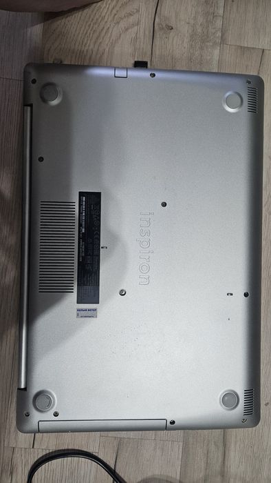 Продам ноутбук Dell