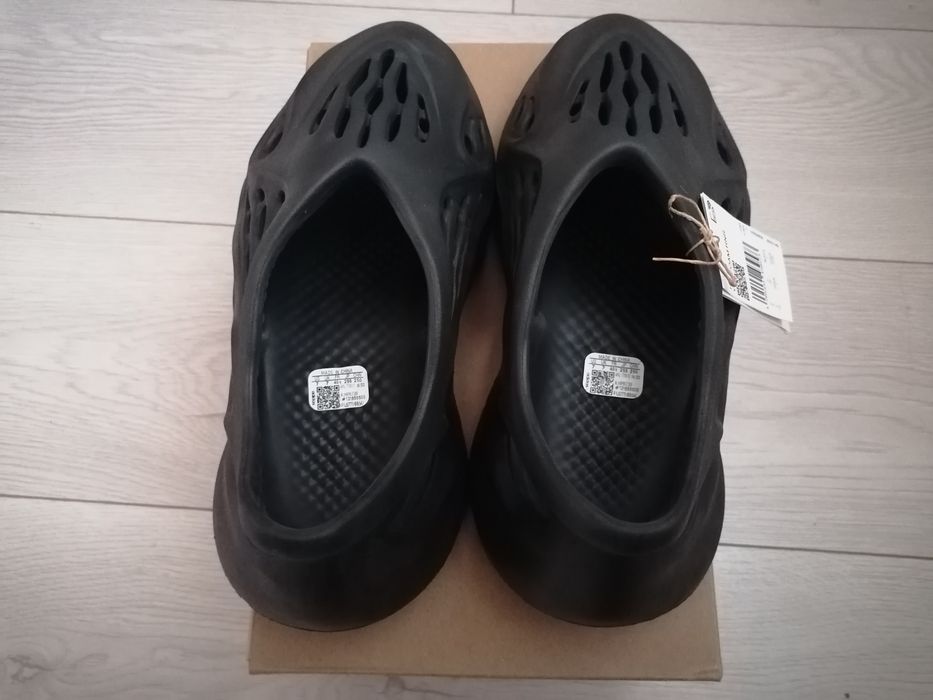 Yeezy Foam Runner Onyx Mărime 40.5 Originali
