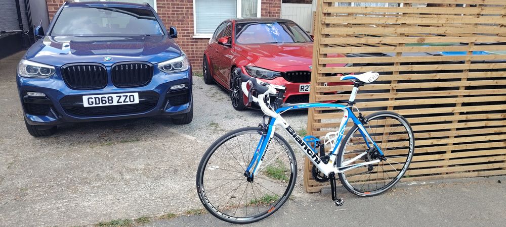 Карбоновый велосипед. Шоссейник  bianchi