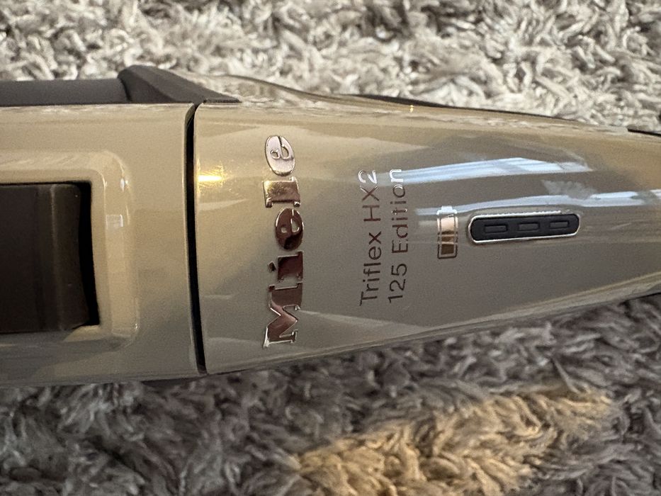 Miele Triflex HX2 125th Edition
