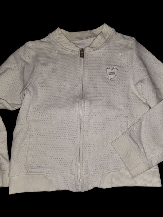 Якенце за момиченце и горница