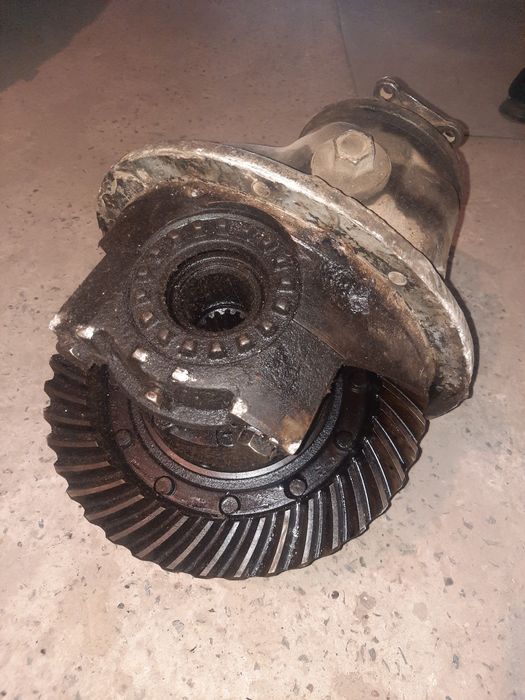 Gaz 53 uchun Orqa most Reduktor