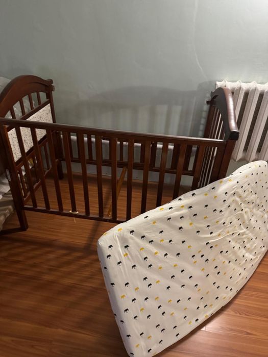 Продам манеж детский б\у