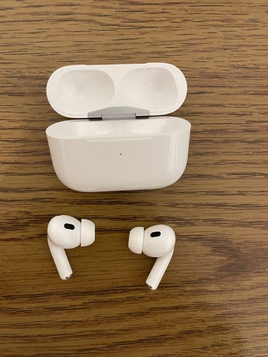Air Pods pro 2 cu toate accesoriile