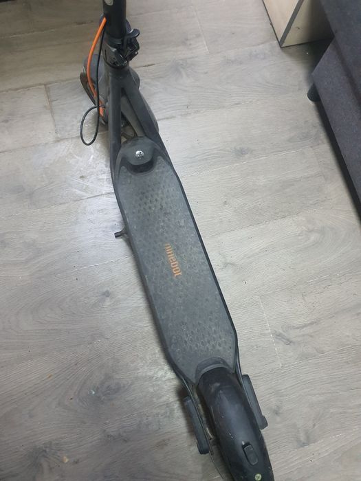 електрическа тротинетка Seagway NineBot F2 Plus