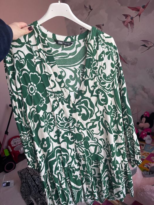 Продавам рокля Zara