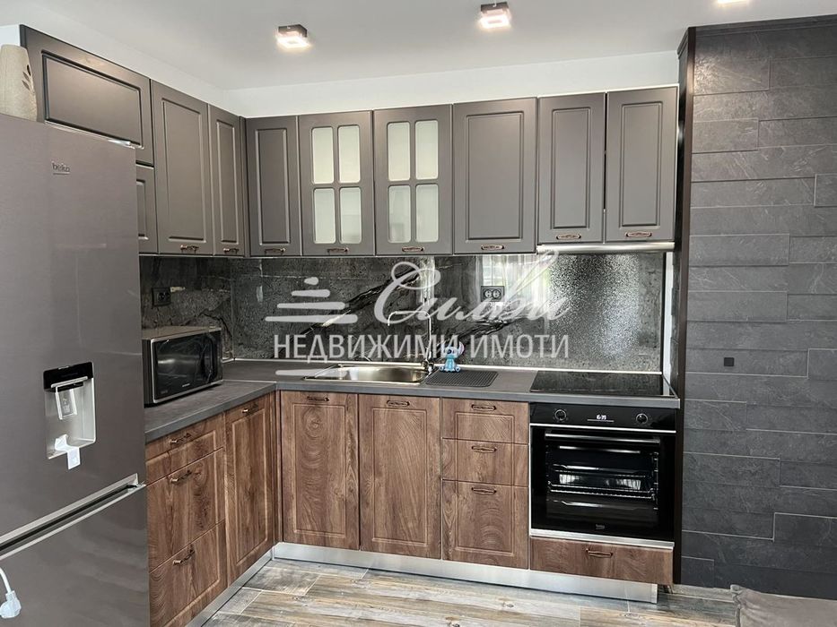 Дава се под наем Двустаен апартамент в Шумен, Боян Българанов 1 - 40 кв.м за 306 € - Снимка #3