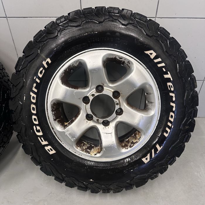 Джанти с гуми АТ Bfgoodrich  All terrain 245 70 16 6x139.7