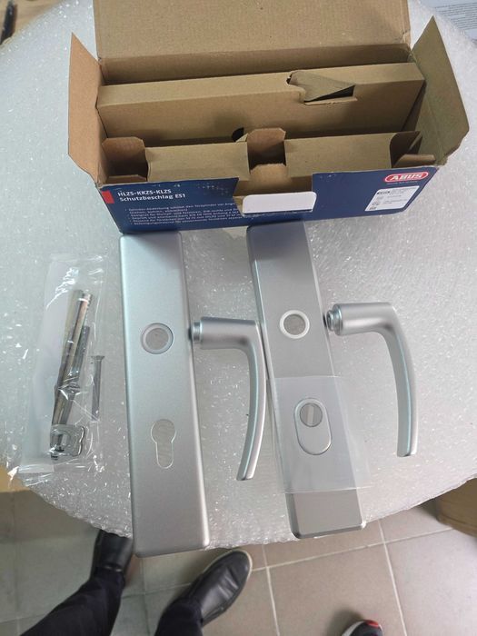 2 buc Manere Cu Sild Usa Intrare Abus 72/250 Mm, Pentru Cilindru, Argintiu Galben