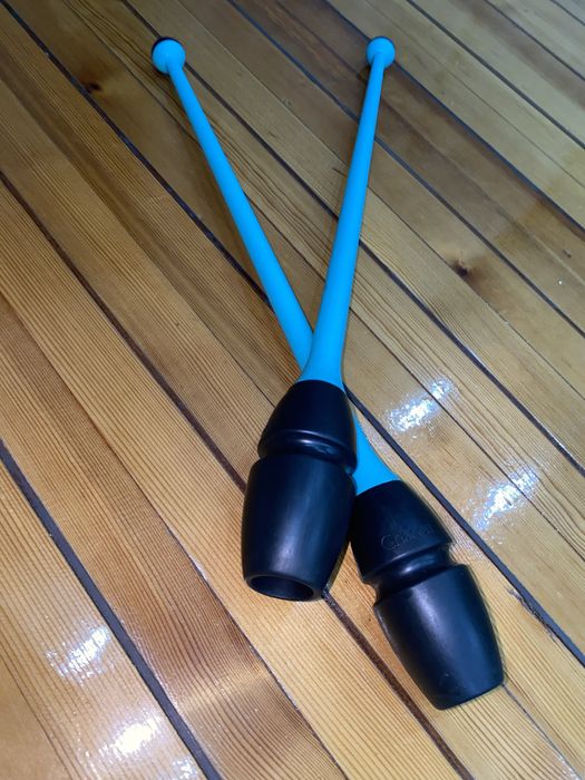 Булавы+чехол для художественой гимнастики