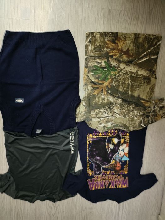 Продам детские футболки.