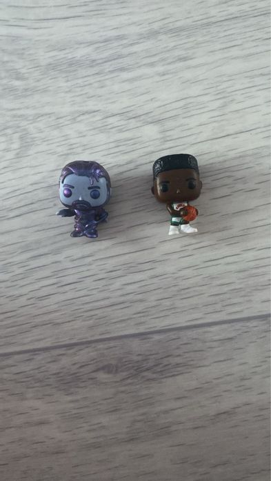 Продам киндер Очень странные дела