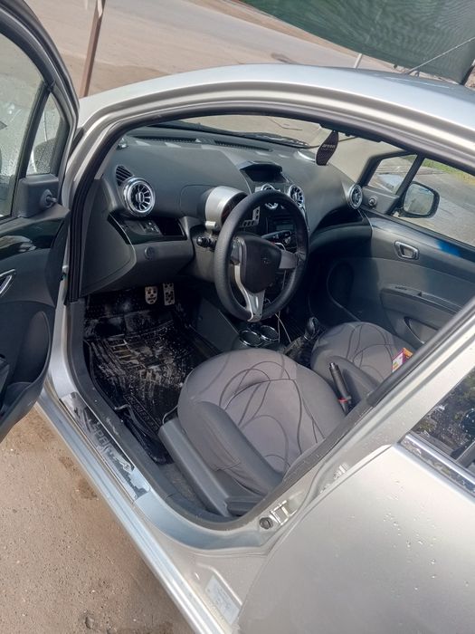 Машина спарк 2 позитсия