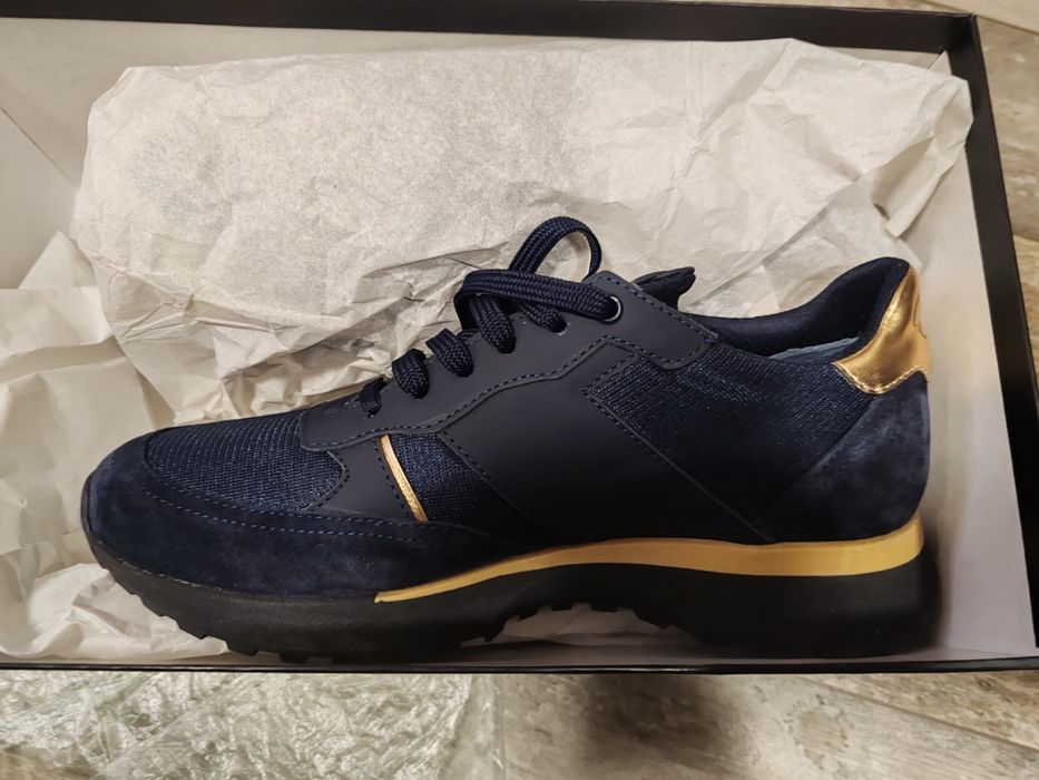 Маратонки на Стоичков