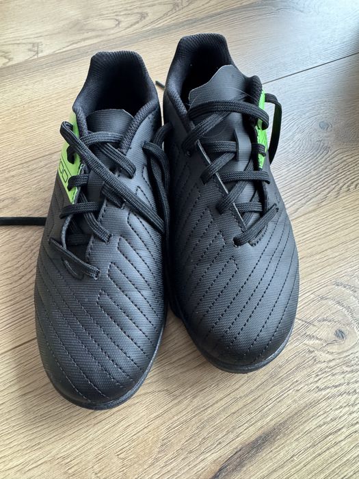 Ghete fotbal cu crampoane marimea 36