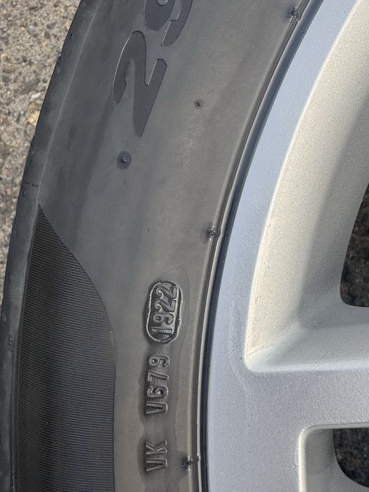Pirelli pzero 295/40/21 4бр DOT 22г. 5мм грайфер, летни