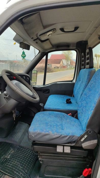 Iveco Daily - Basculabil Trilateral Pe Cutie - 2.8D 110Cp - Pret: 9700€
