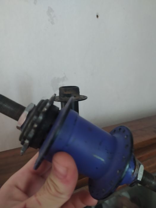 Продам запчасти разные и бмх