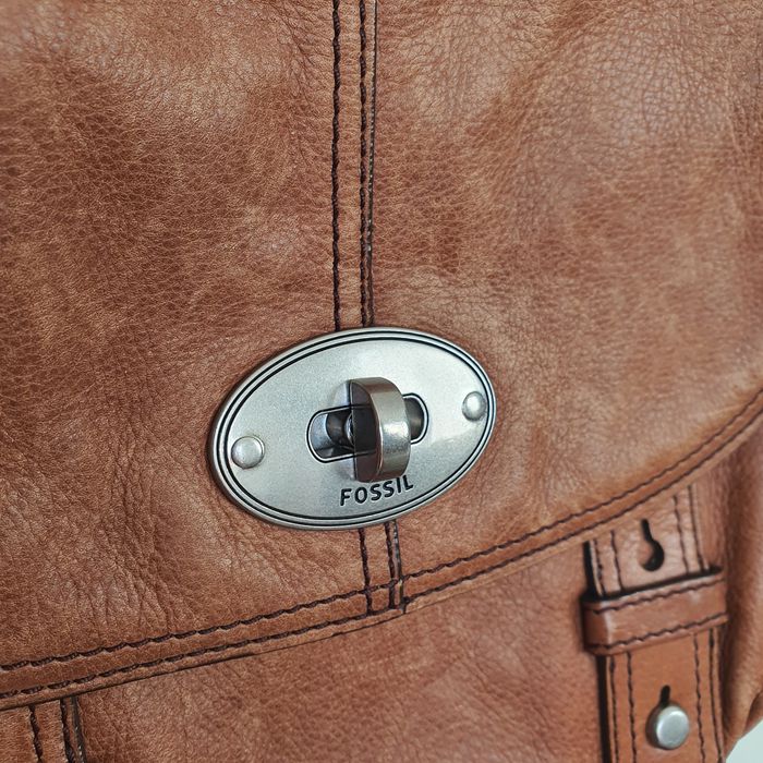 Чанта Fossil от естеттвена кожа