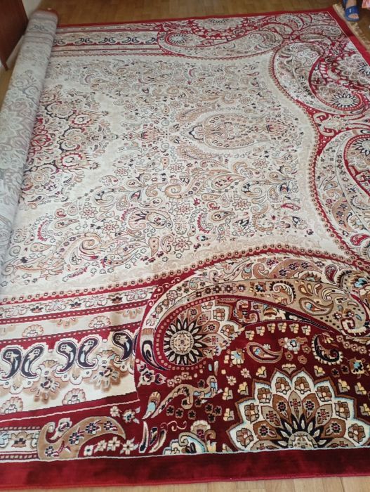Продам  отличный ковёр 4*5